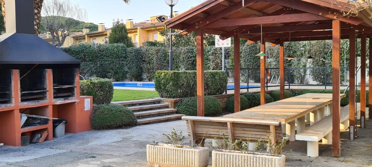 Apartamentocalellaclos Calella De Palafrugell Exterior foto